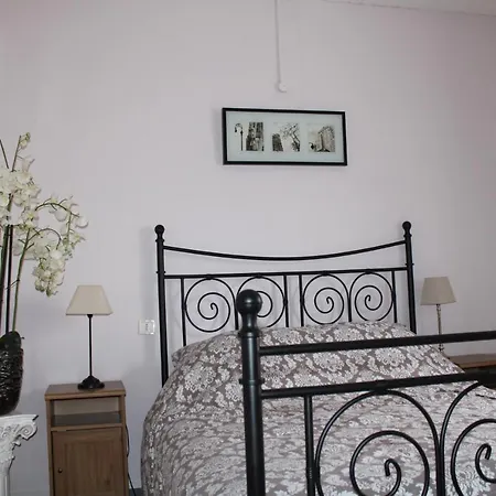 Le Botte - Vankantiehuis In Languedoc-roussillion * Routier